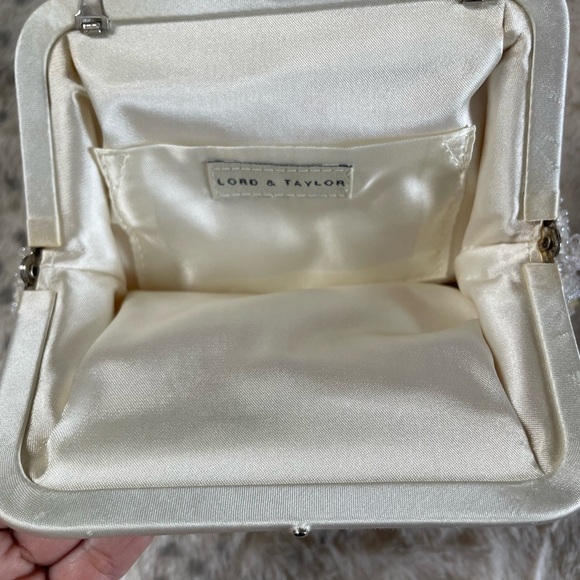 Vintage Lord and Taylor Beaded Sequine Iridescent Purse Wedding Evening - Picture 5 of 10